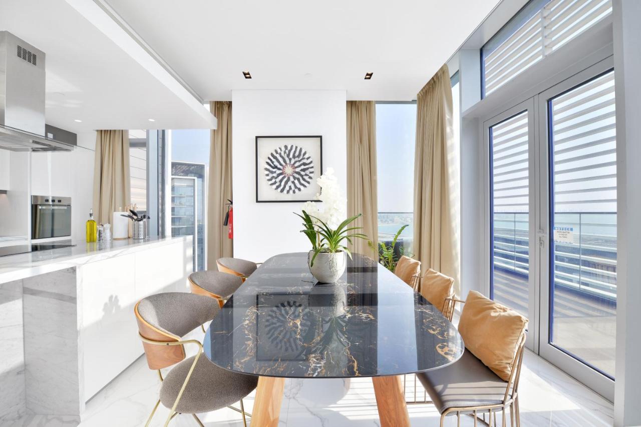 Luxe 3 Bedroom Oceanfront Apartment In The Heart Of Bluewaters Island 두바이 외부 사진